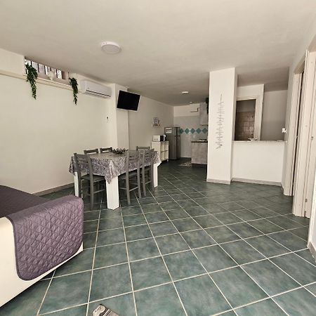 Casa Vacanze Afea Torre Dell'Orso Salento Puglia Exterior foto
