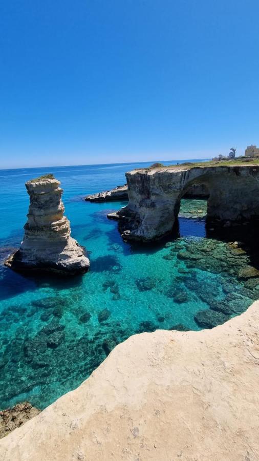 Casa Vacanze Afea Torre Dell'Orso Salento Puglia Exterior foto